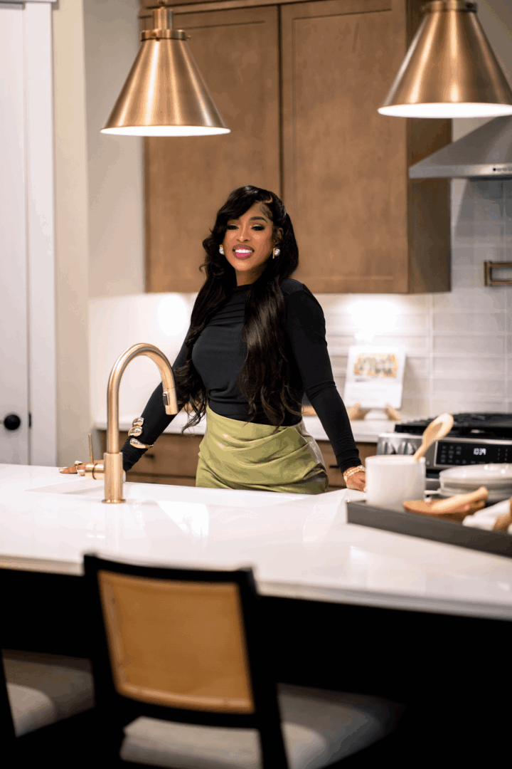 JaVonna Alexander Featured in Bold Journey | BHGRE Palmetto